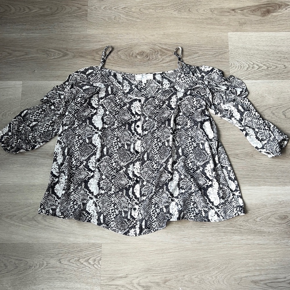 Ruffle Trimmed Cold-Shoulder Top Snake Print